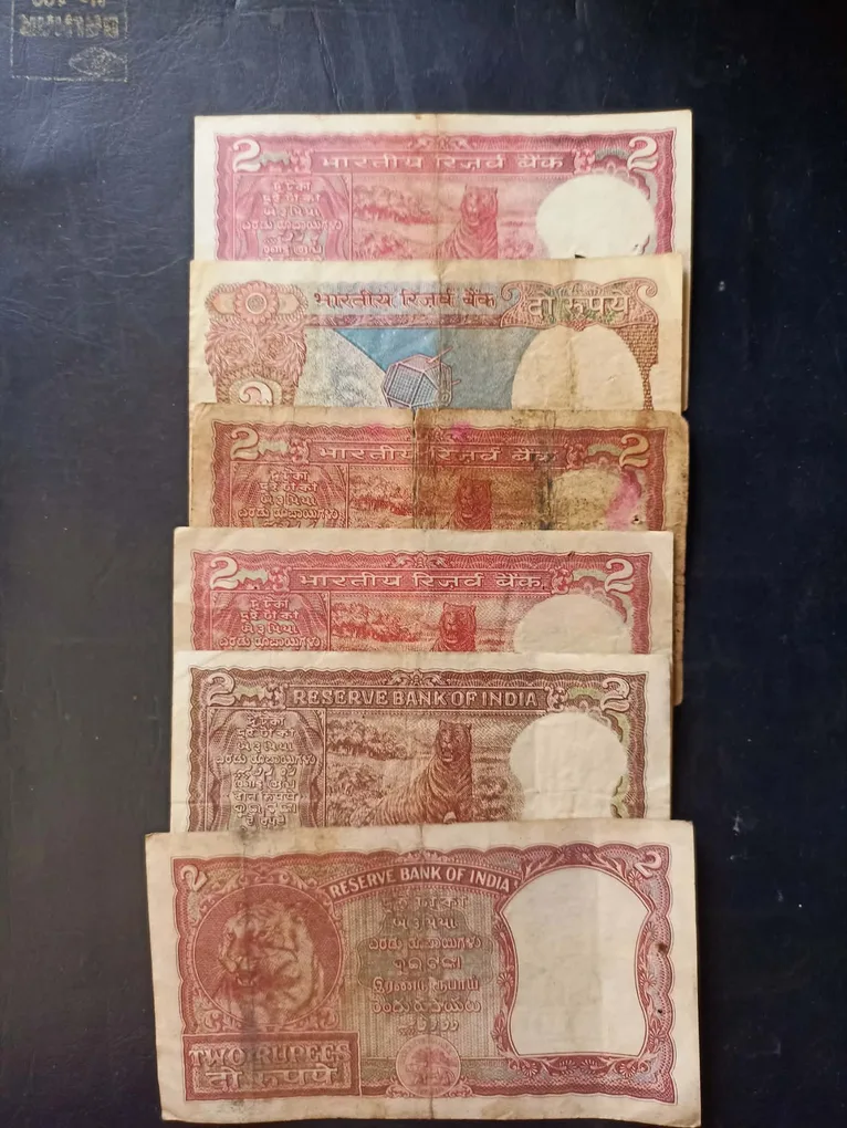 Reserve Bank of India Denominaton 2 ₹ 6 different governor Condition as per image Same and similar set are available