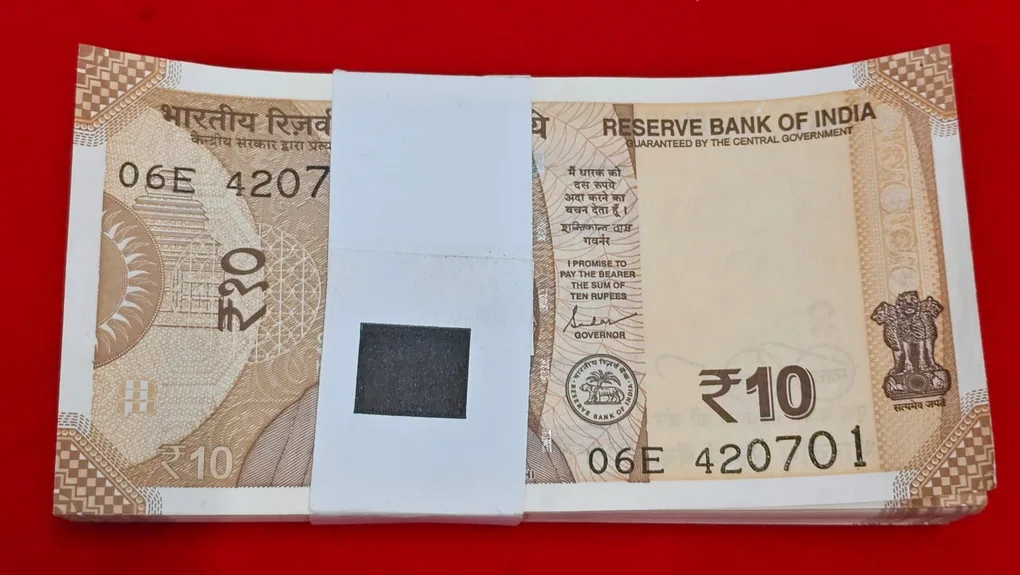 10 Rupee Packet Starting 420 (CHOR Number) Ending 786 Serial No. 420701
