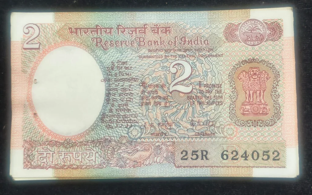 2 Rupees Satellite Governor R.N. Malhotra Rare (49 Note ) Serial Packet GEM UNC