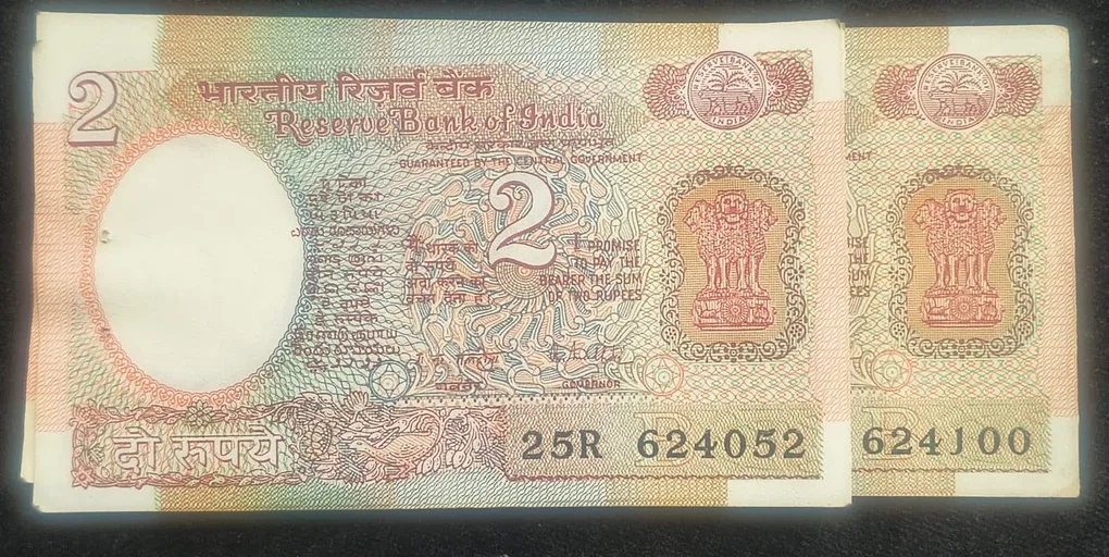 2 Rupees Satellite Governor R.N. Malhotra Rare (49 Note ) Serial Packet GEM UNC