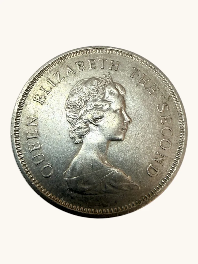 Hong Kong 1 Dollars Circulation Coin Issue Unique and Rare