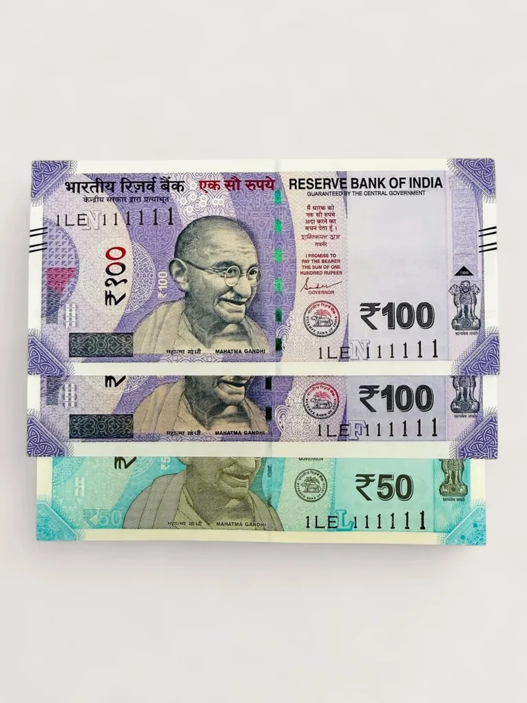 Rs 50 and 100 Ultra Unique Pair Set of Banknotes Same Number 1LE 111111 Gem UNC Unique and Rare