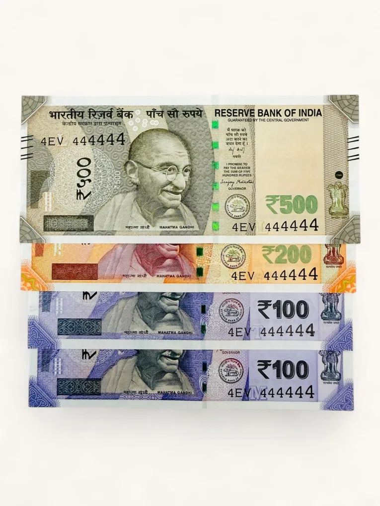 Rs 100 to 500 Ultra Unique Pair Set of Banknotes Same Number 4EV 444444 Gem UNC Unique and Rare