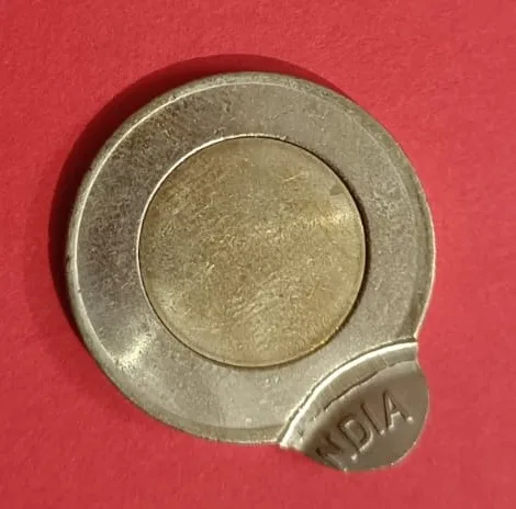 20 Rs Massive Shifting Error Coin along with extra metal print with Year and Rupees printed