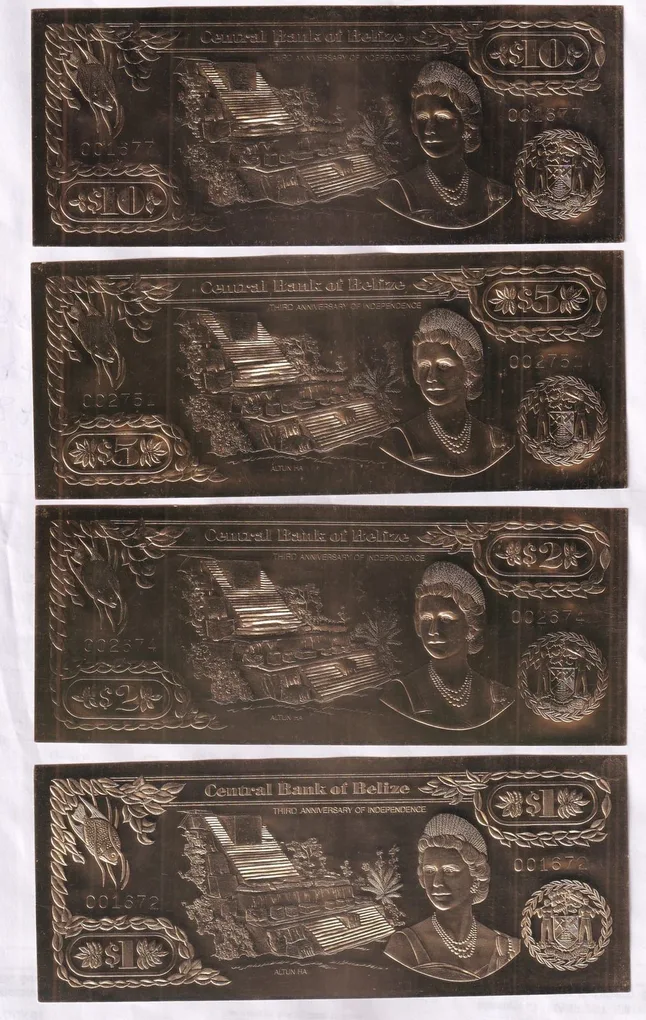 First Gold Bank Notes of Belize Collection Rare 8 Different Commemorative ( 8 Note Set)