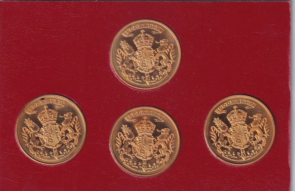 1980 Queen Mother 80th Birthday Commemorative Gold Plated Medallions Rare (4 Coin Set)