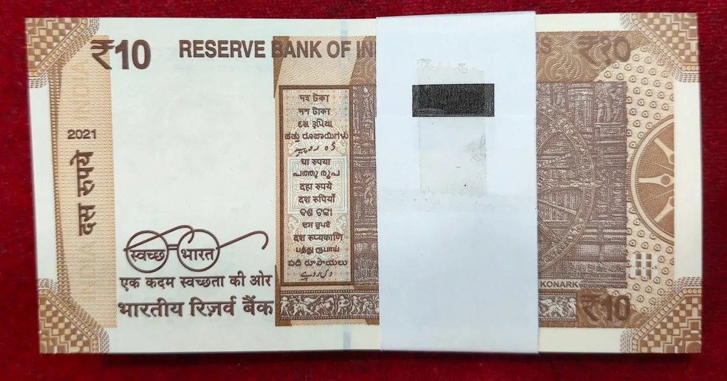 10 Rupees 2021 Governor Shaktikant DAS Rare GEM UNC Serial Packet with Fancy Number 654321