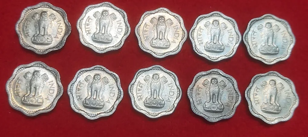 2 NAYA Paise Lot of 10 Coin Bombay Mint UNC Condition