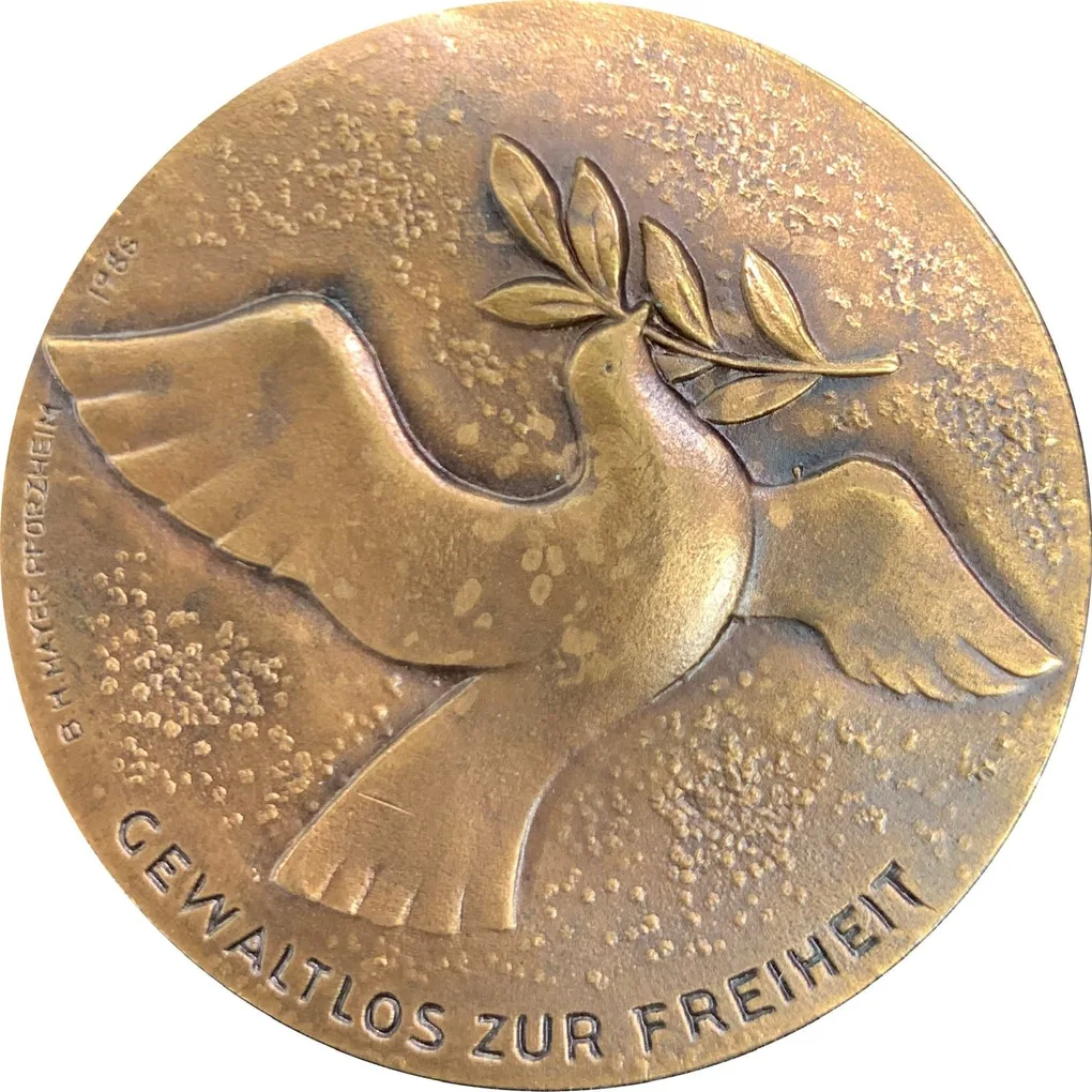 Reproduction Medal - Mahatma Gandhi Bronze Medallion