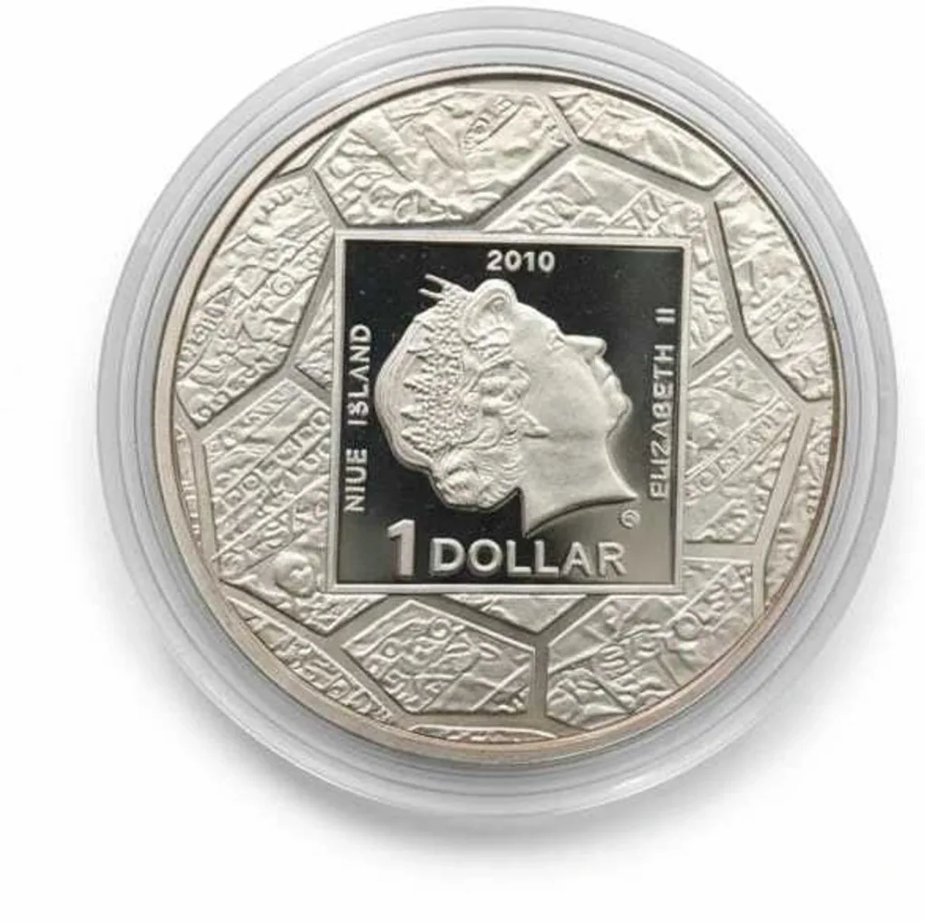 Reproduction Coin – NIUE Island 1 Dollar 2010 - Elizabeth II Gdansk Silver Plated Commemorative UNC Coin