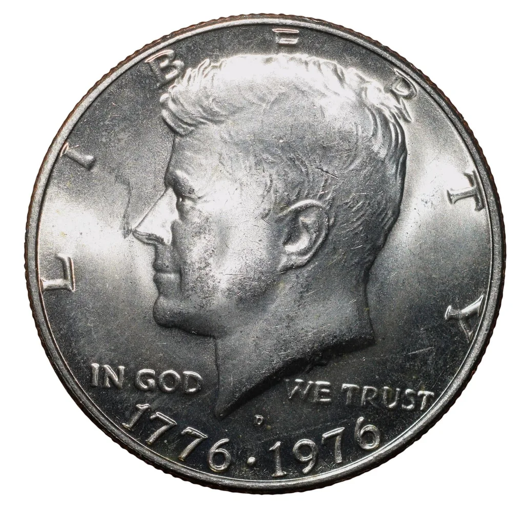 Copper-Nickel 1/2 Dollar of USA (AD 1976) Commemorative issue - Bicentenary of the United States Declaration of Independence 1776-1976 UNC Grade