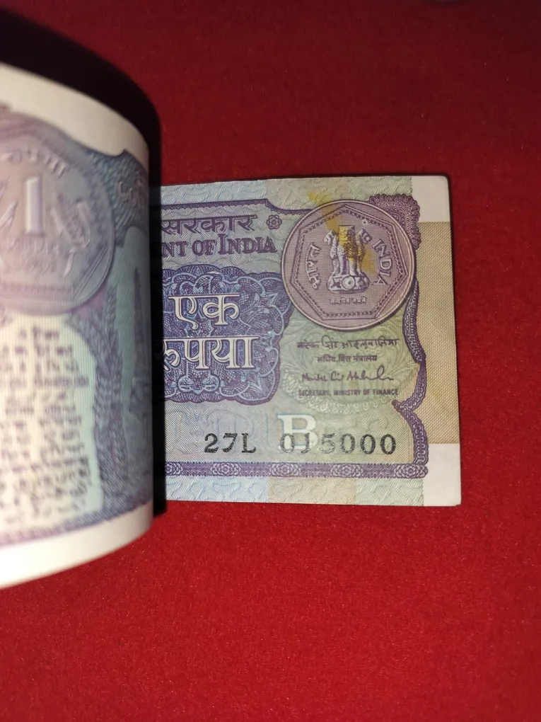 Rare A -56 One Rupee Bundle 1991 Montek Singh Ahluwalia ,Starting 10 notes missing, 90 Notes bundle 014911- 015000