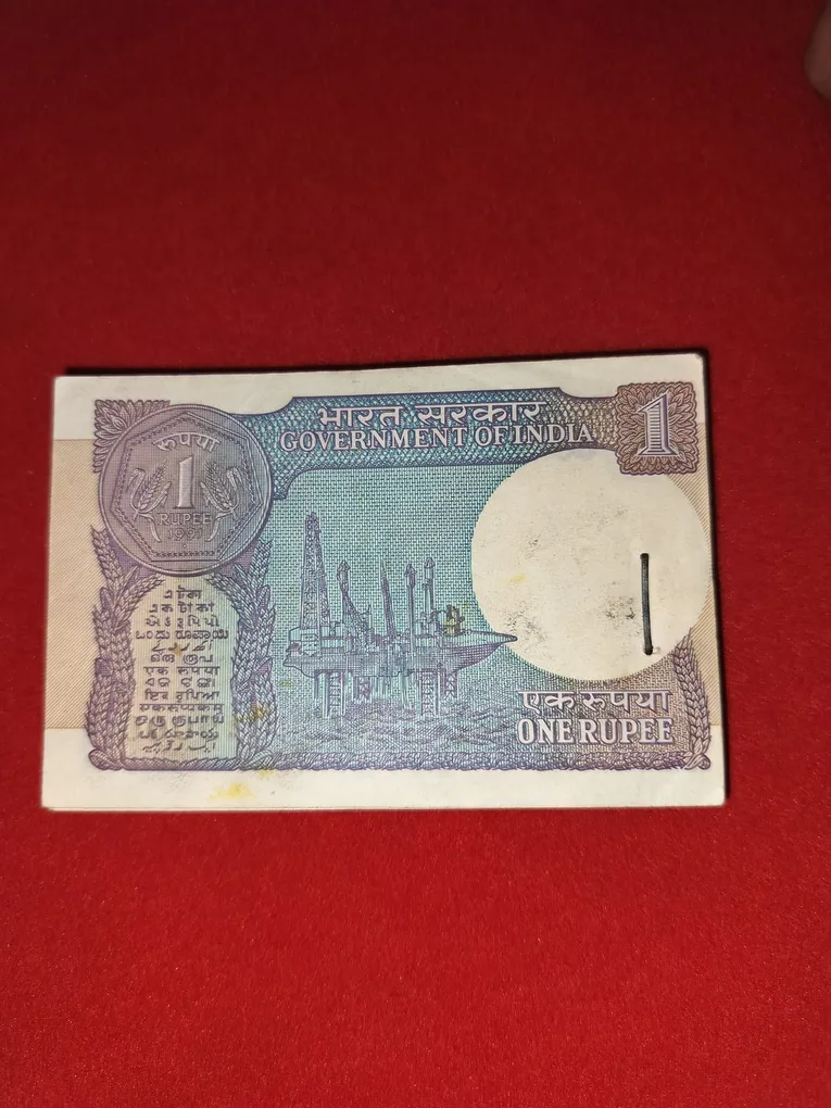 Rare A -56 One Rupee Bundle 1991 Montek Singh Ahluwalia ,Starting 10 notes missing, 90 Notes bundle 014911- 015000