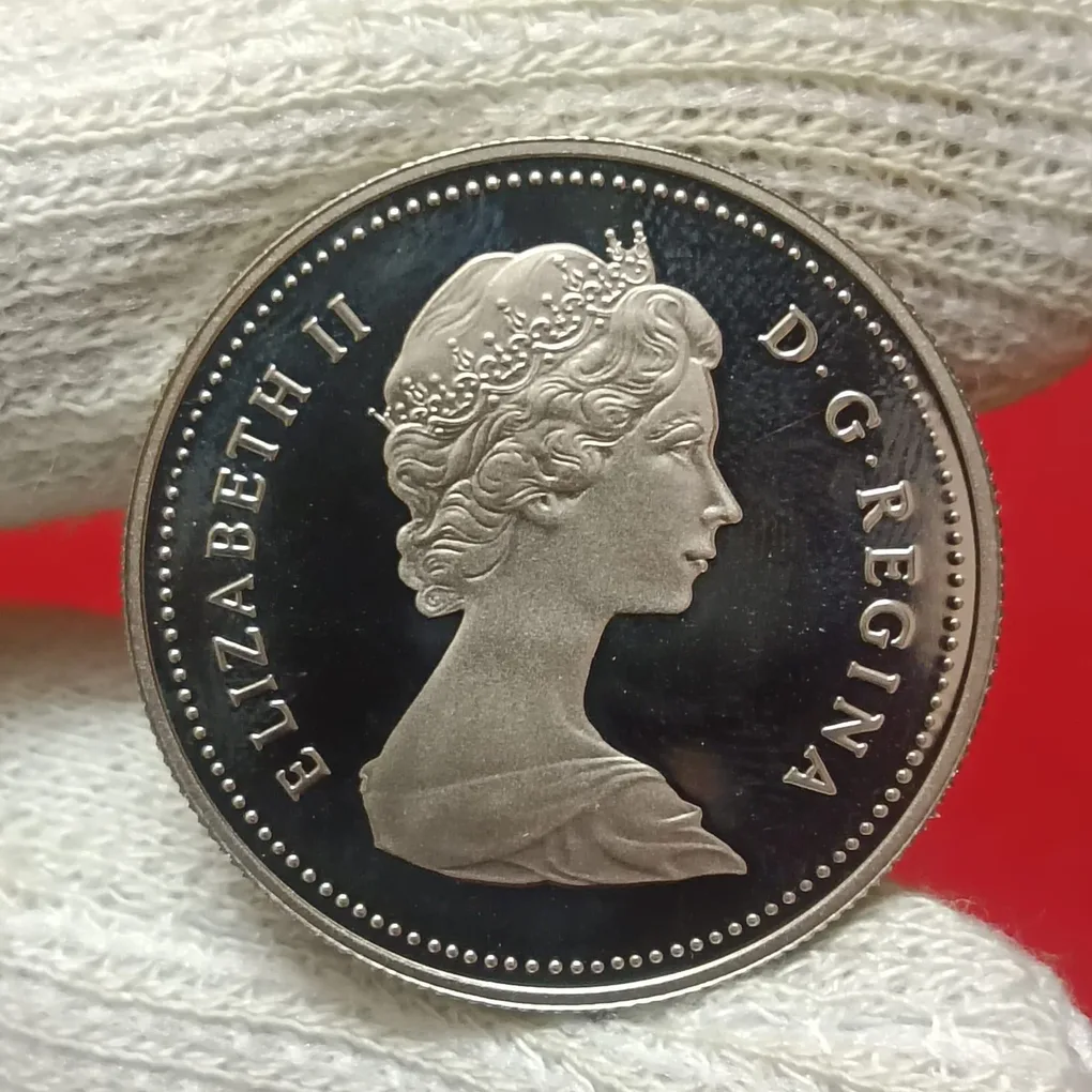 Elizabeth II DG Regina 1 Dollar Proof Coin 1983 Year Royal Canadian Mint