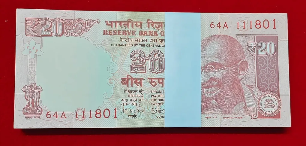 20 Rupee UNC Condition Packet 111801 to 111900