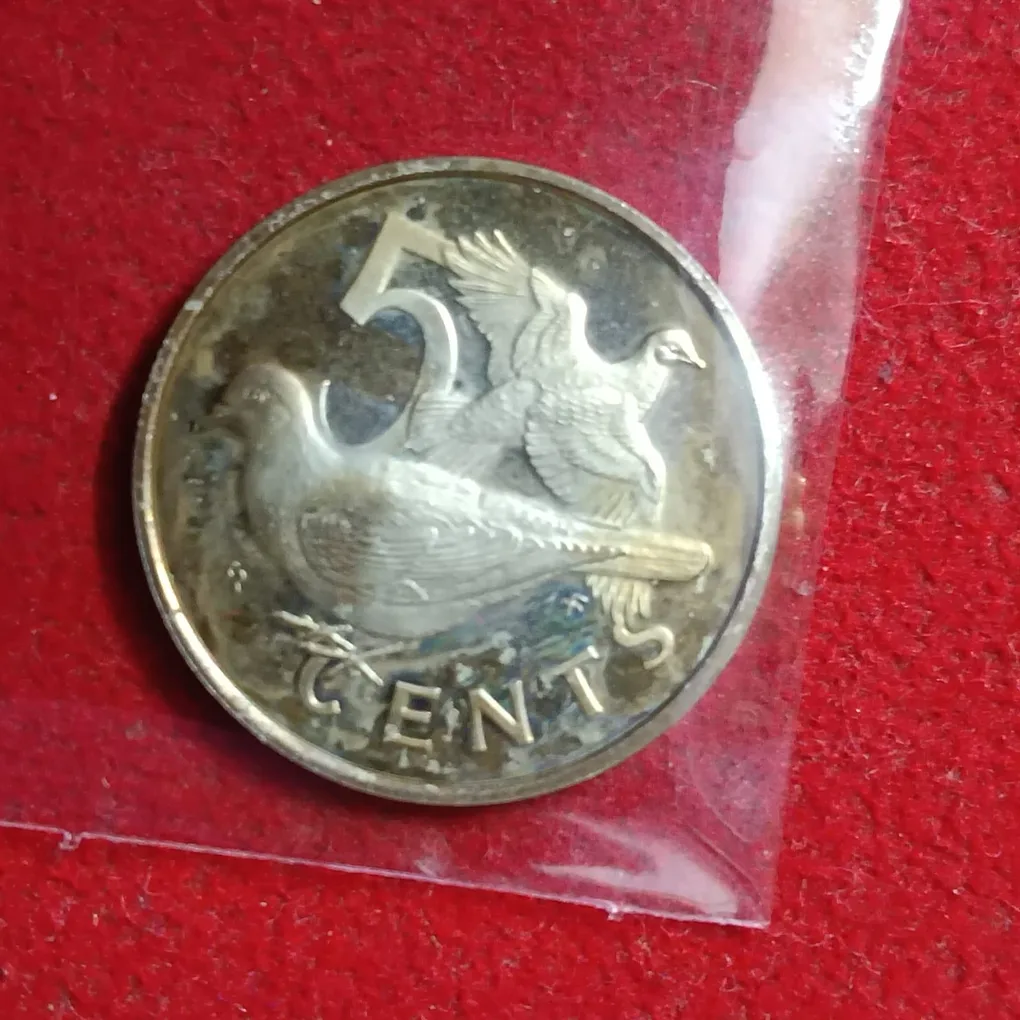 Elizabeth The Second Islands 5 Cent 1974 Proof Coin