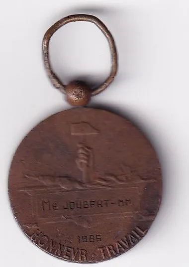 Medium Old French Marianne Medal Replica, Antiqued Rustic Brown #K-90