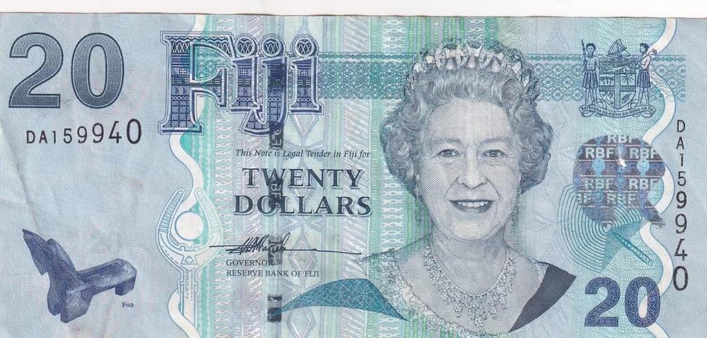 Fiji 20 Dollar Rare Note#B2