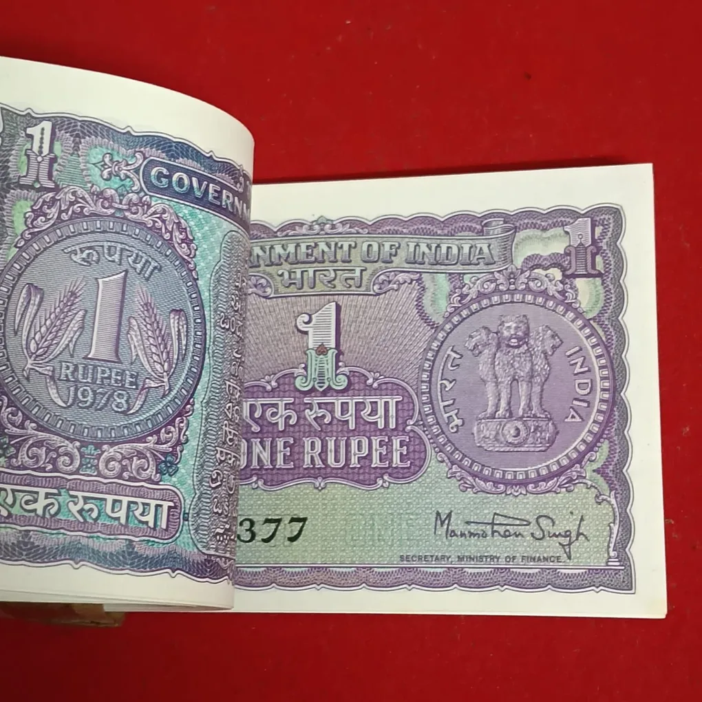 One Rs Big Coin Rare Bundle Finance Secretary Manmohan Singh Gem Unc Condition 1978 Year Government of India 681301