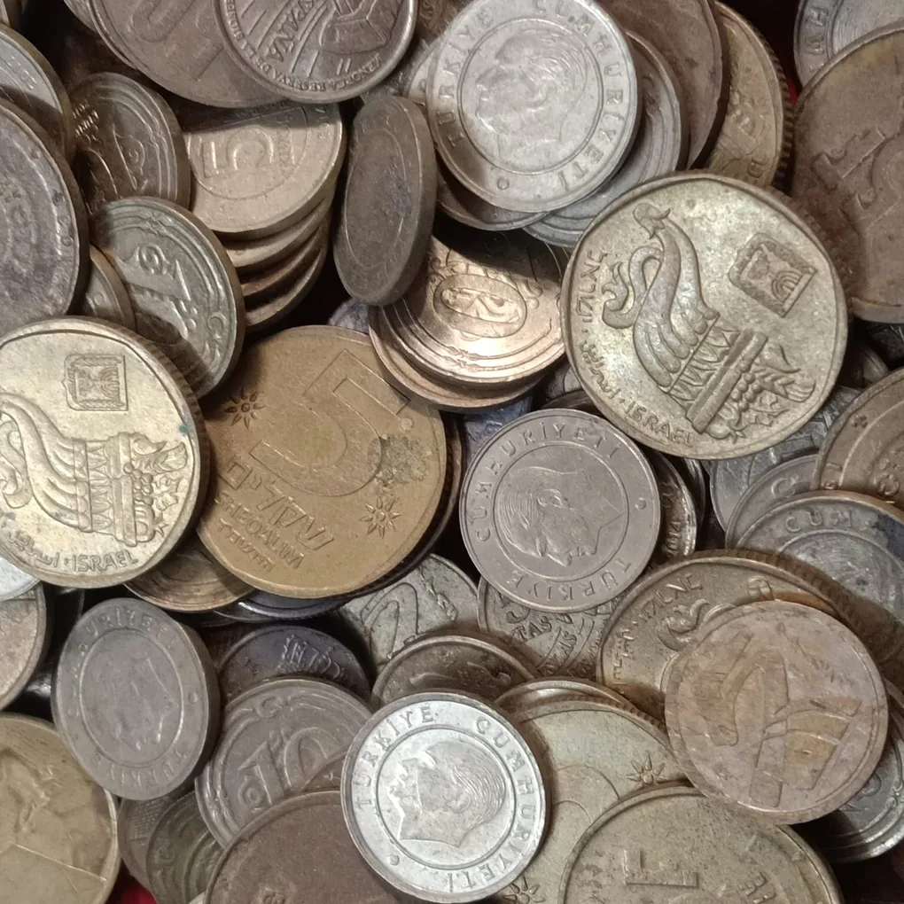 Five or Ten Turkey Or Israel Country Coins 100 Pcs Given