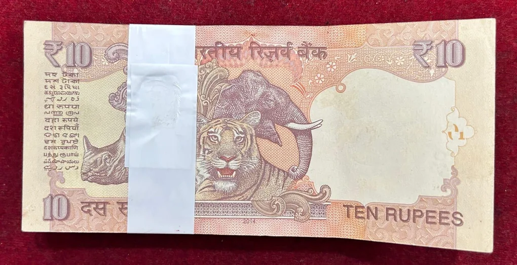 10 Rupees 2014 Governor Raghu RAM Rajan GEM UNC Serial Packet