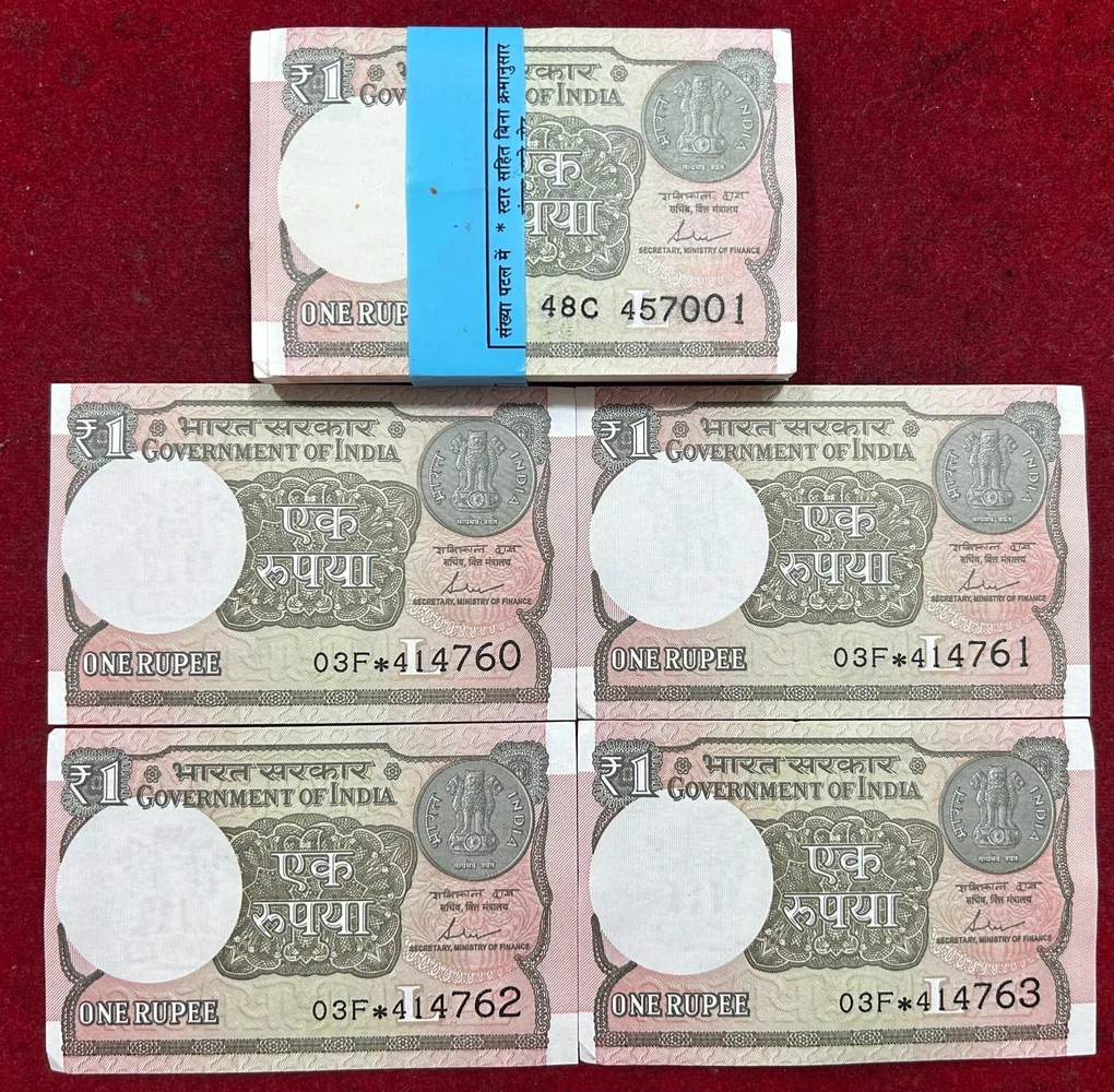 1 Rupee 2017 Governor Shaktikant DAS Rare Packet with 4 Star Notes