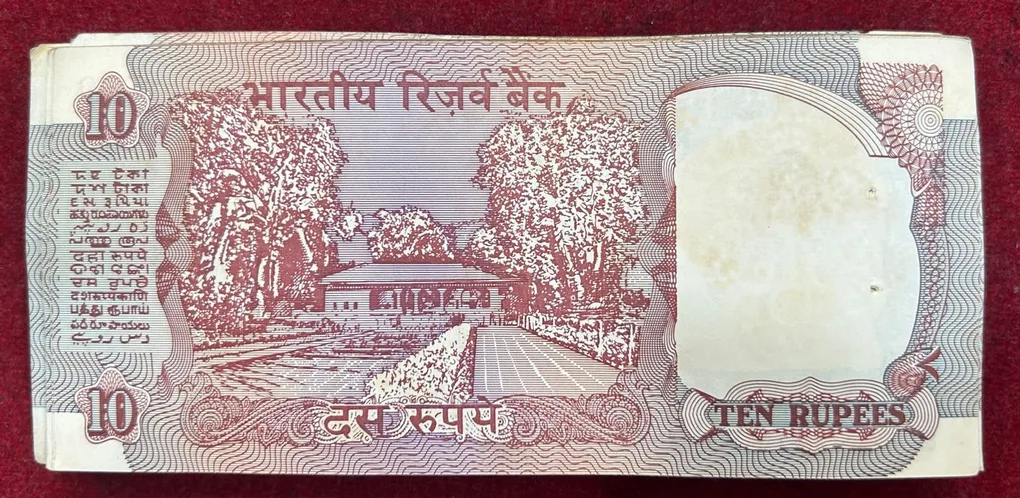 10 Rupees Shalimar Governor C . Rangarajan A-U Condition (67 NOTE)#*113
