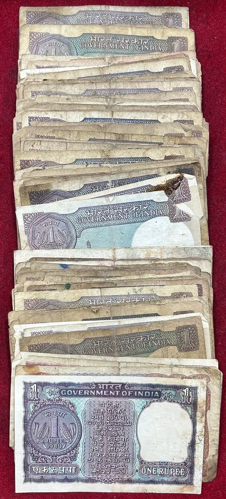 Mix Governor (100 Note) Lott Poor Condition# *147