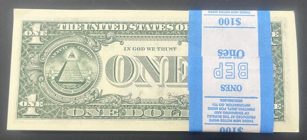 America 1 Dollar Rare GEM UNC Serial Packet with Fancy Number Ending 786