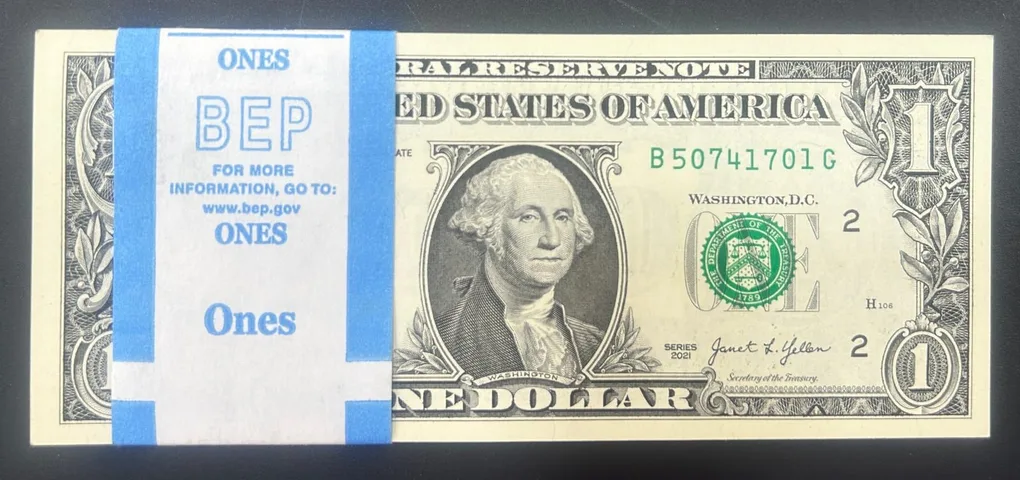 America 1 Dollar Rare GEM UNC Serial Packet with Fancy Number Ending 786
