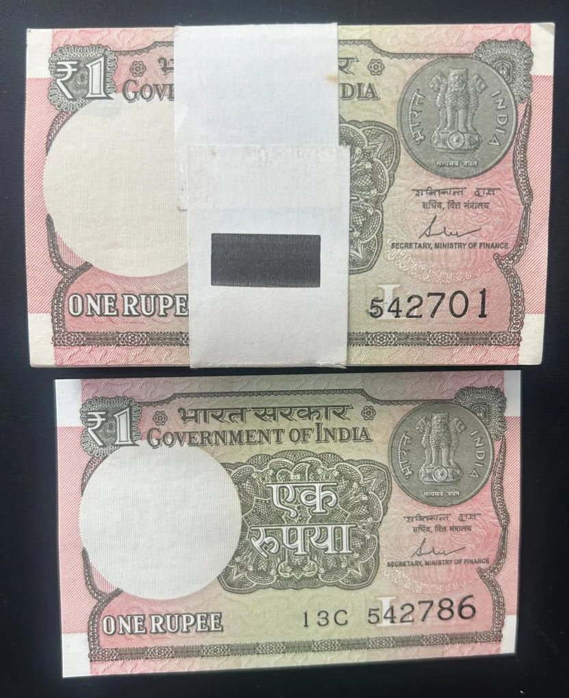 1 Rupees 2017 Governor Shaktikant DAS Rare Serial Packet with Fancy Number Ending 786