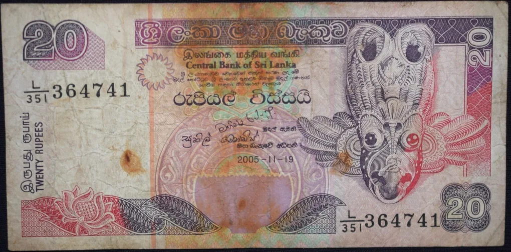 20 Rupees of Sri Lanka (AD 1995) with Traditional bird mask/Fishermen Scarce