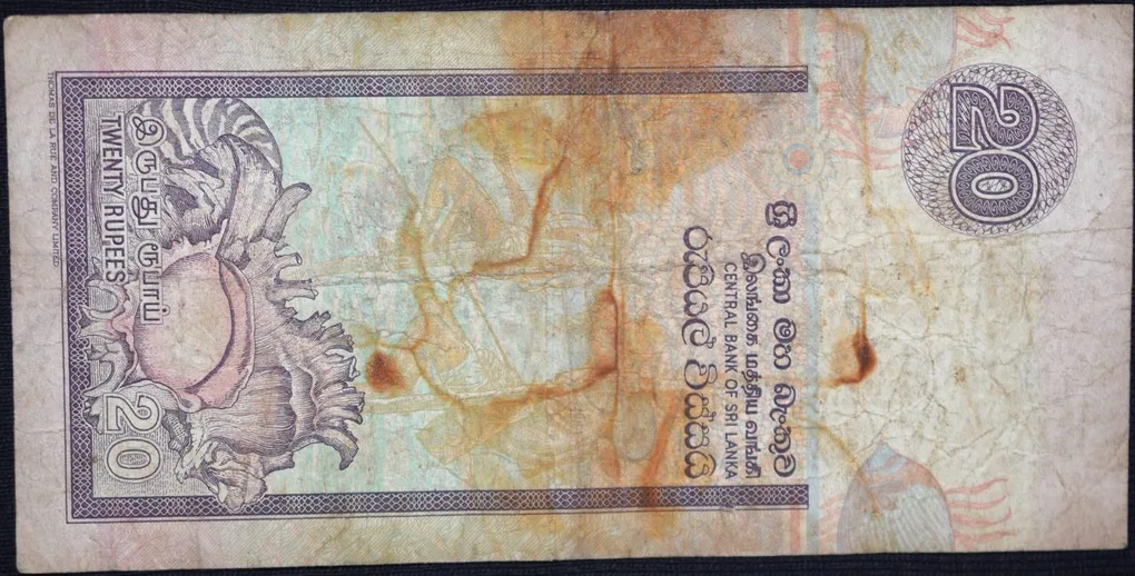 20 Rupees of Sri Lanka (AD 1995) with Traditional bird mask/Fishermen Scarce