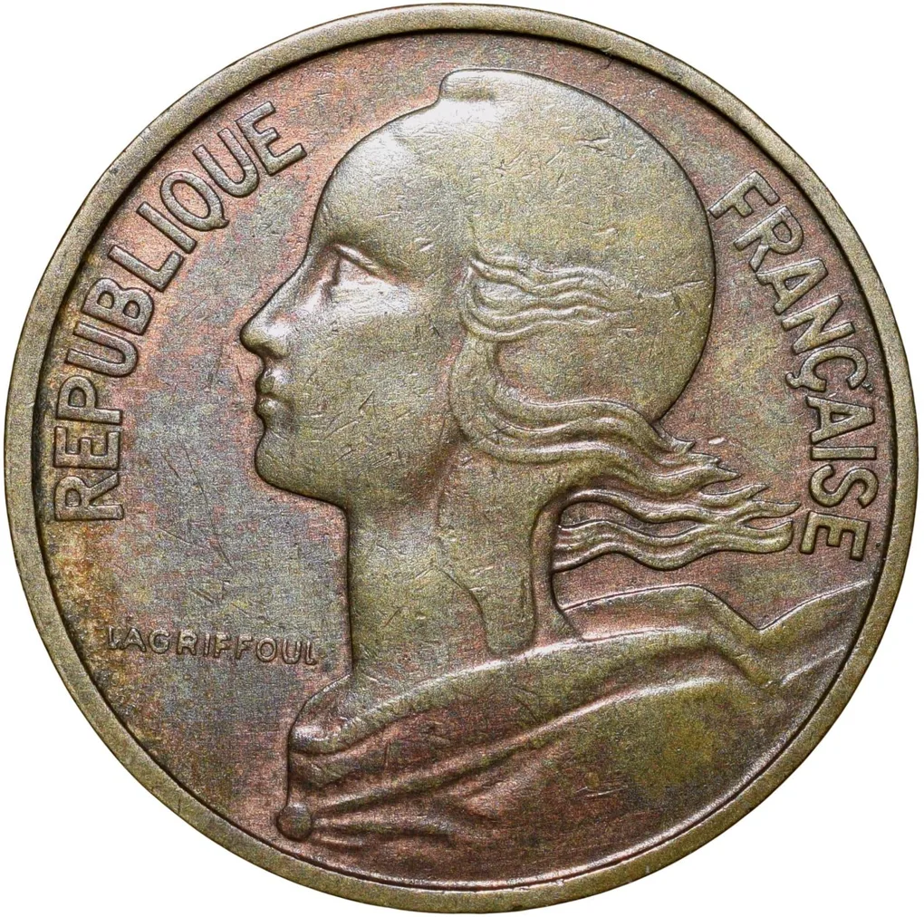 Brass 10 Centimes of France ( AD 1967) with Marianne face left