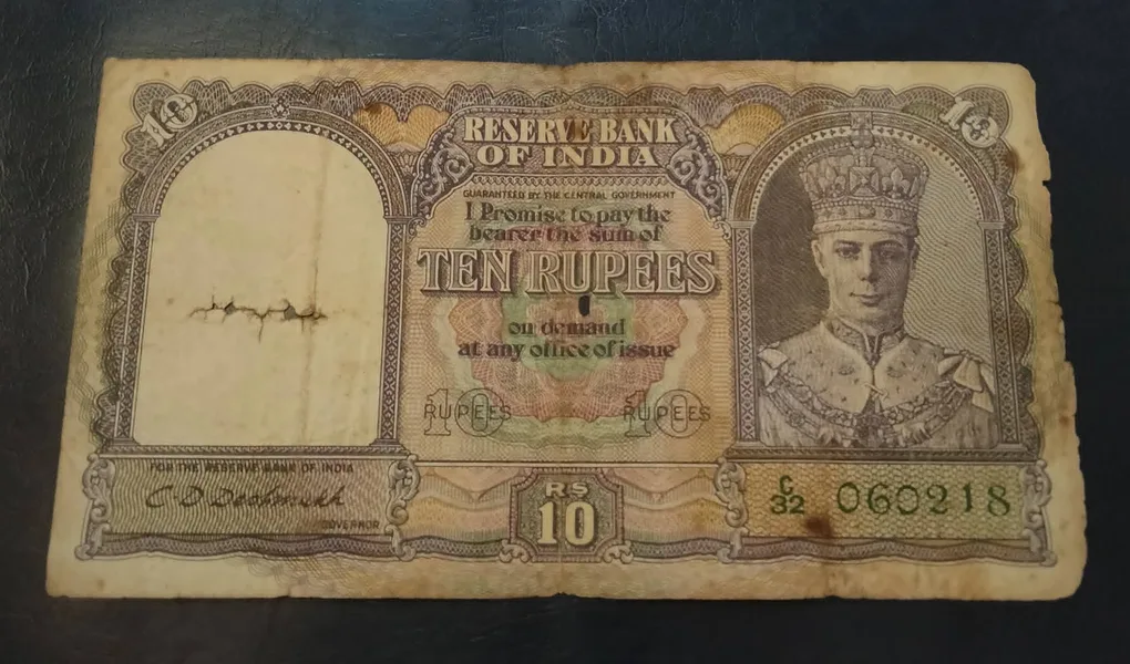 British India 🇮🇳 George VI Ruppe 10 CD deshmukh Shipping extra 70/_ portrait of George VI to right. CONDITION.as image