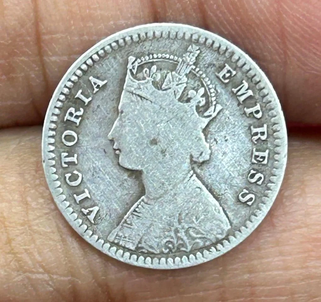 India - British 2 Annas 1892 - Victoria Rare Silvre Coin #K-189