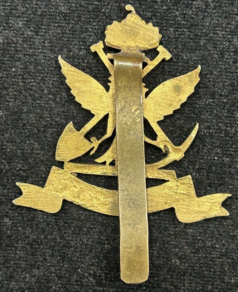 Sapper and Miners Cap Badge Medal#S-80