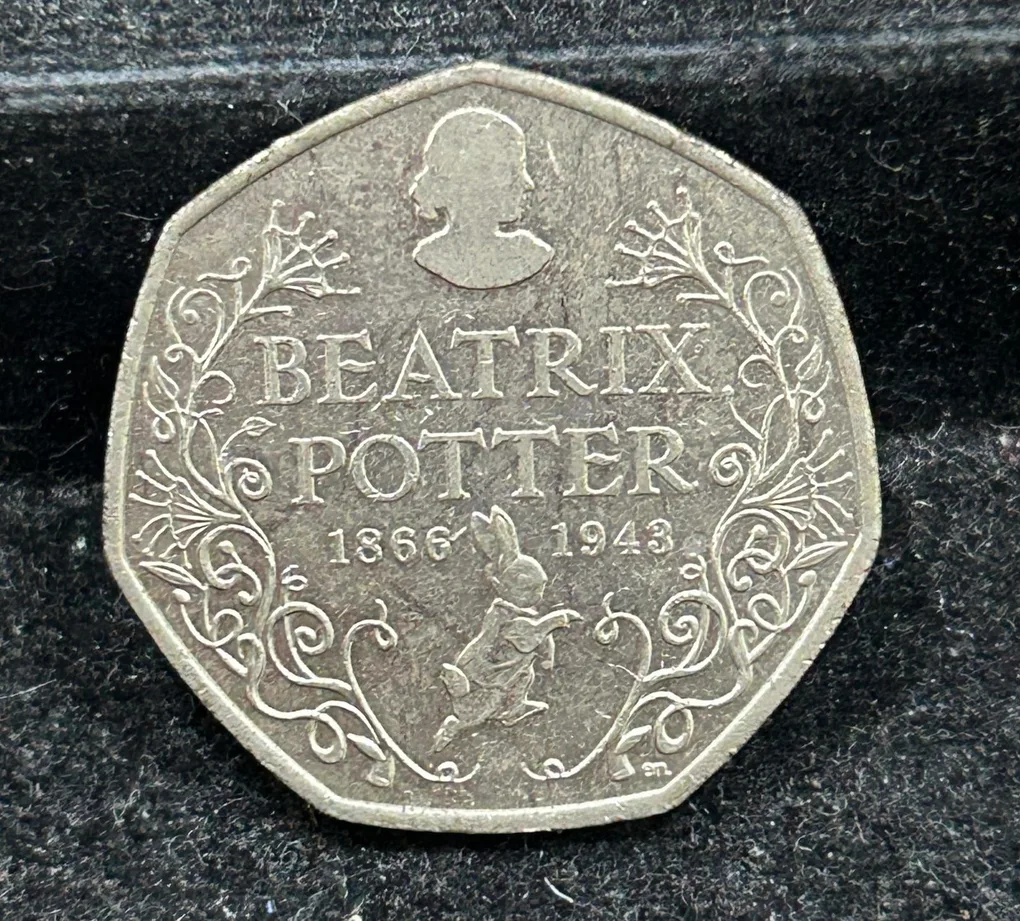 United Kingdom 50 Pence - Elizabeth II(Beatrix Potter) 1866-1943 Rare Coin With Cover#S-85