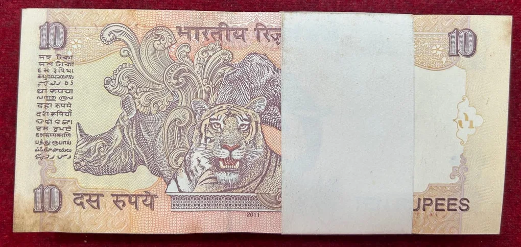 000701-000800 Rare Serial Packet 10 Rupees Governor D.Subbarao Rare with Fancy Number 000786