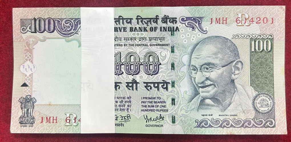 100 Rupees Governor Y.B.Reddy Rare Gem Unc Serial Packet