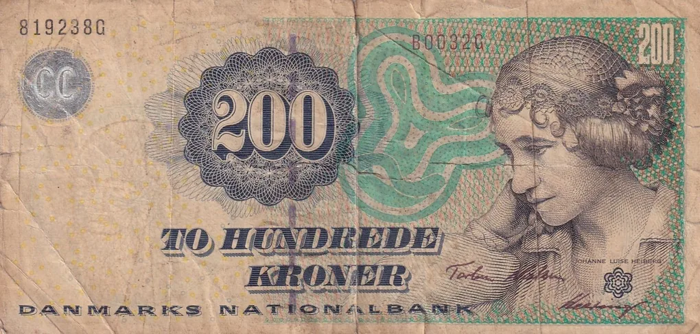 Denmark 200 Kroner Famous Men and Women. Type 2; enhanced security features Rare ( low condition) Note #B2