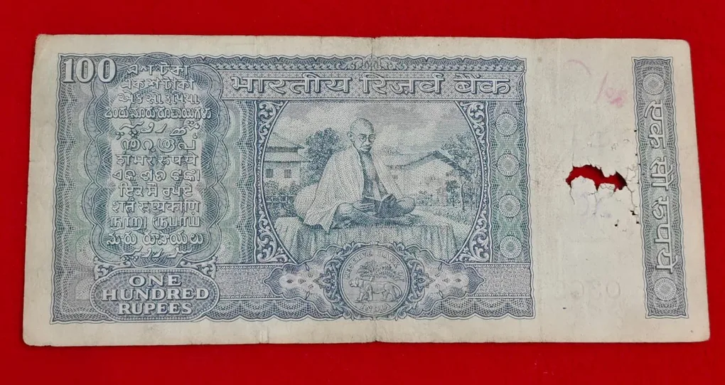 100 Rupee Note Gandhi Issue Birthday No . 030280