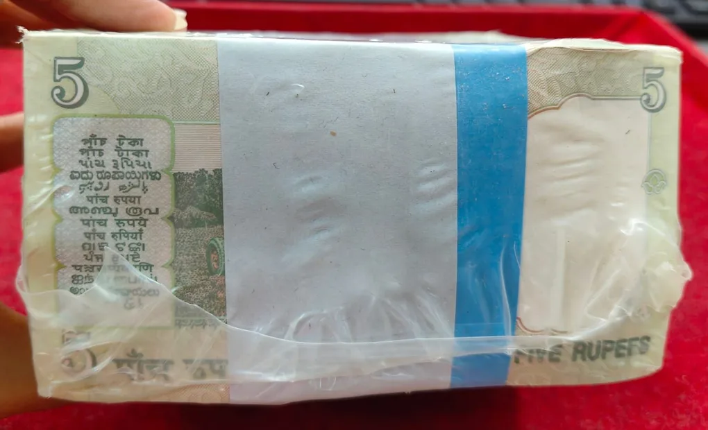 5 Rupees Gandhi Governor RBI Sealed 1000 Note Pack RIM