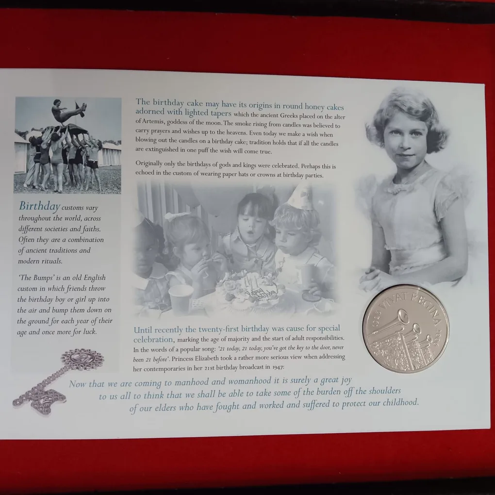 Rare 80th birthday of Queen Elizabeth II in 2006 Year £5 Pounds Proof Coin Set Issued Royal Mint
