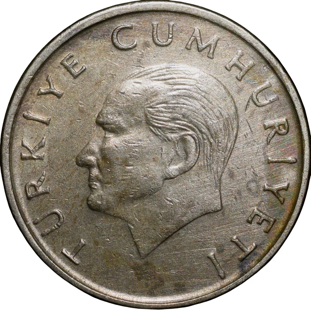 10,000 Lira of Turkey (AD 1998) with Portrait of Mustafa Kemal Atatürk
