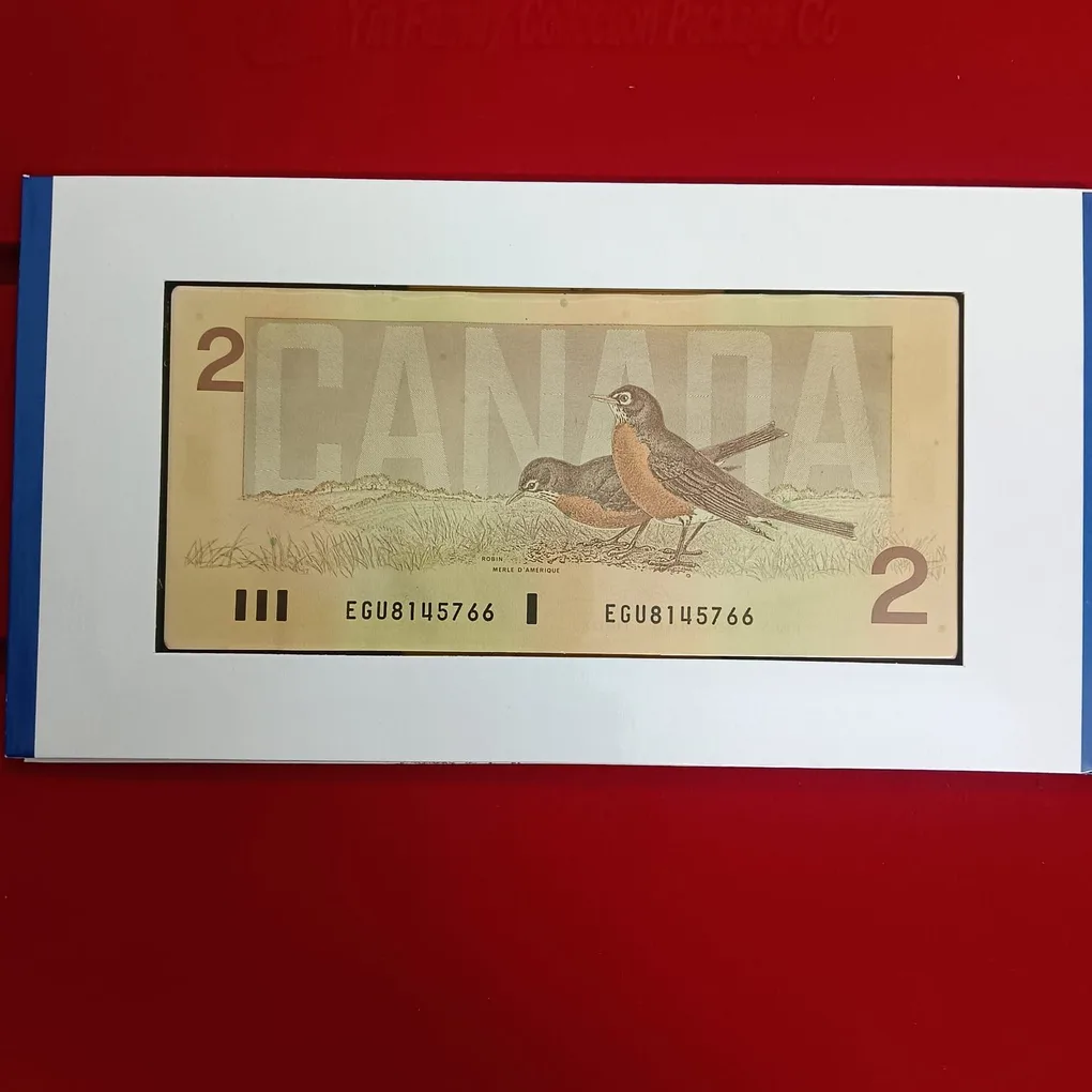 Ex Rare The Polar Bear Canda's New Uncirculated Proof Coin Note 2 Dollar Elizabeth Coin And Bank Elizabeth Note Set 1996 Year Issue ROYAL CANADIAN MINT