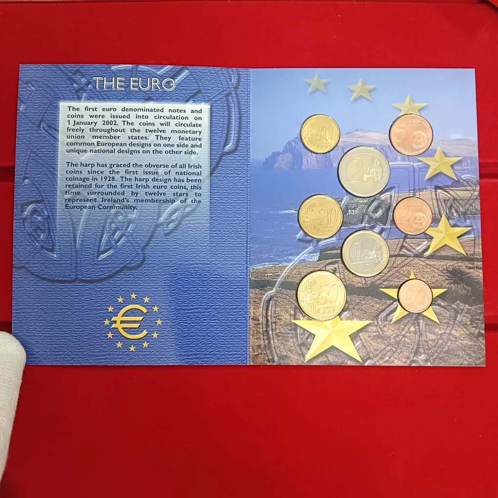 Rare Central Bank of Ireland Euro Coin Set 2002 Year