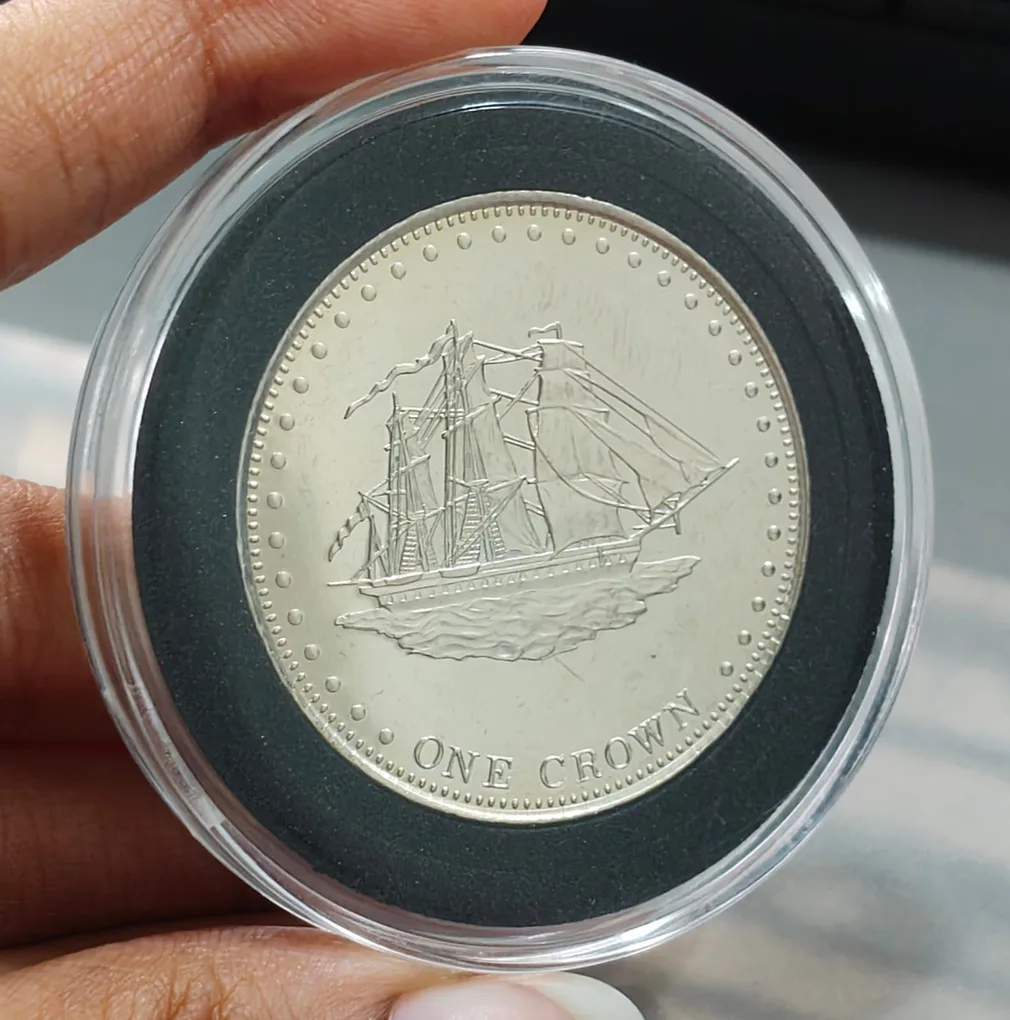 United Kingdom › Saint Helena, Ascension and Tristan da Cunha › Stoltenhoff Island 1 Crown 2008 - Elizabeth II Rare Coin #C-127