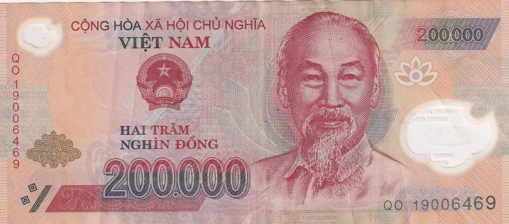 Vietnam 200 000 Đồng Rare Polymer Note #B2