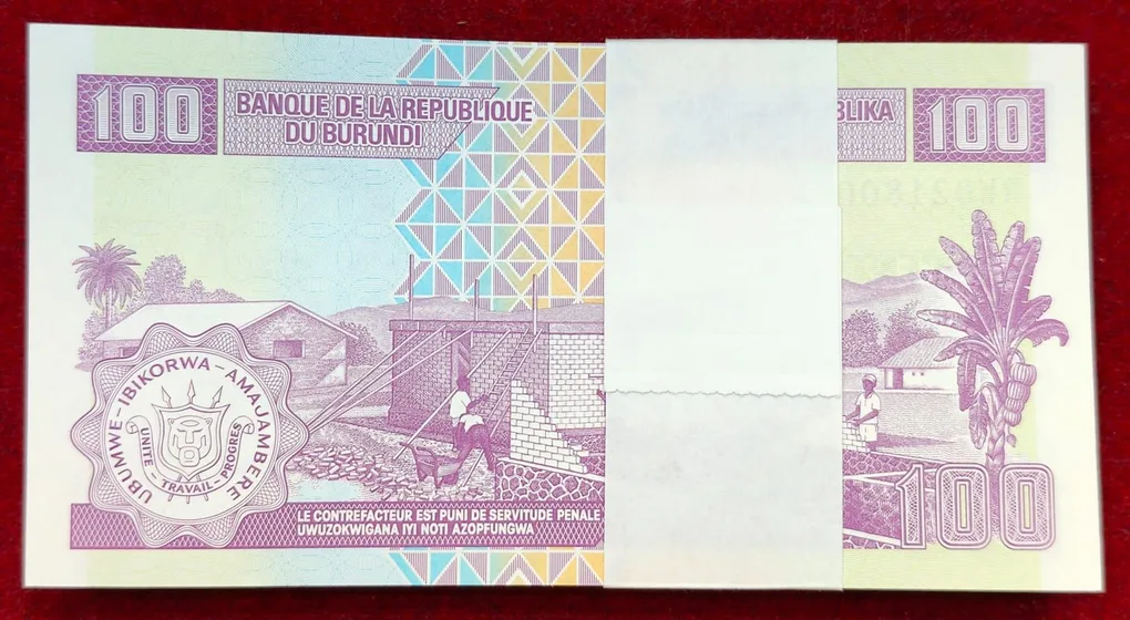 Burundi 100 Francs GEM UNC (100 Note) Serial Packet (With 786 Fancy Number Note)